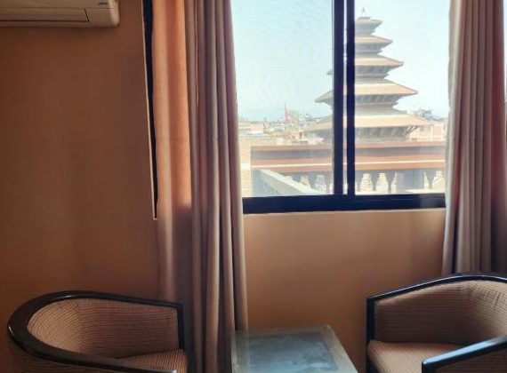 Deluxe Queen Room