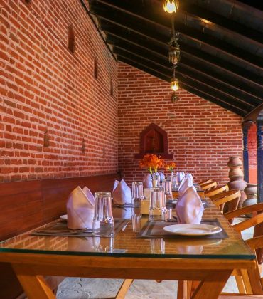 Courtyard Restaurant